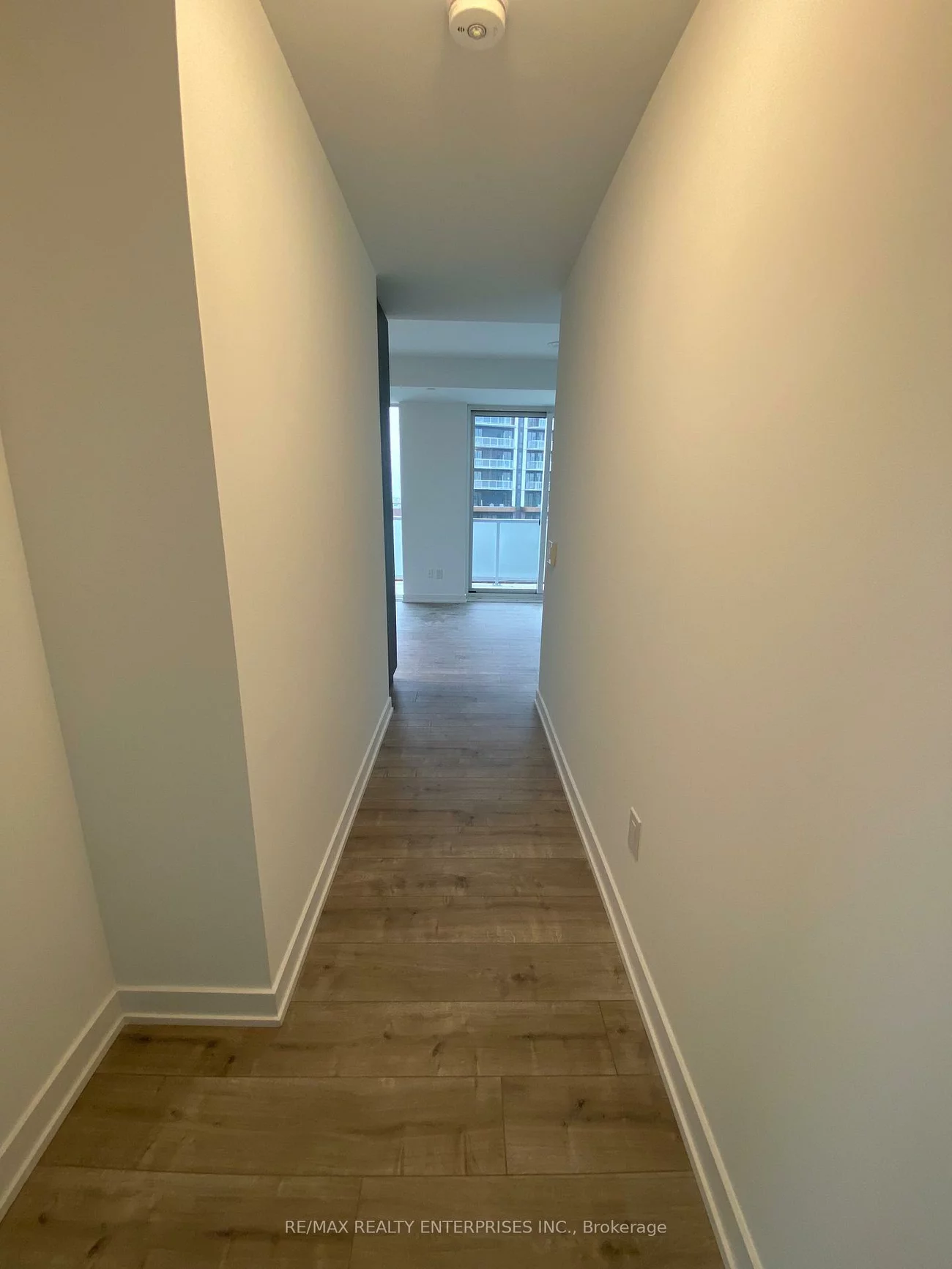 215, Lakeshore, Port Credit, Mississauga