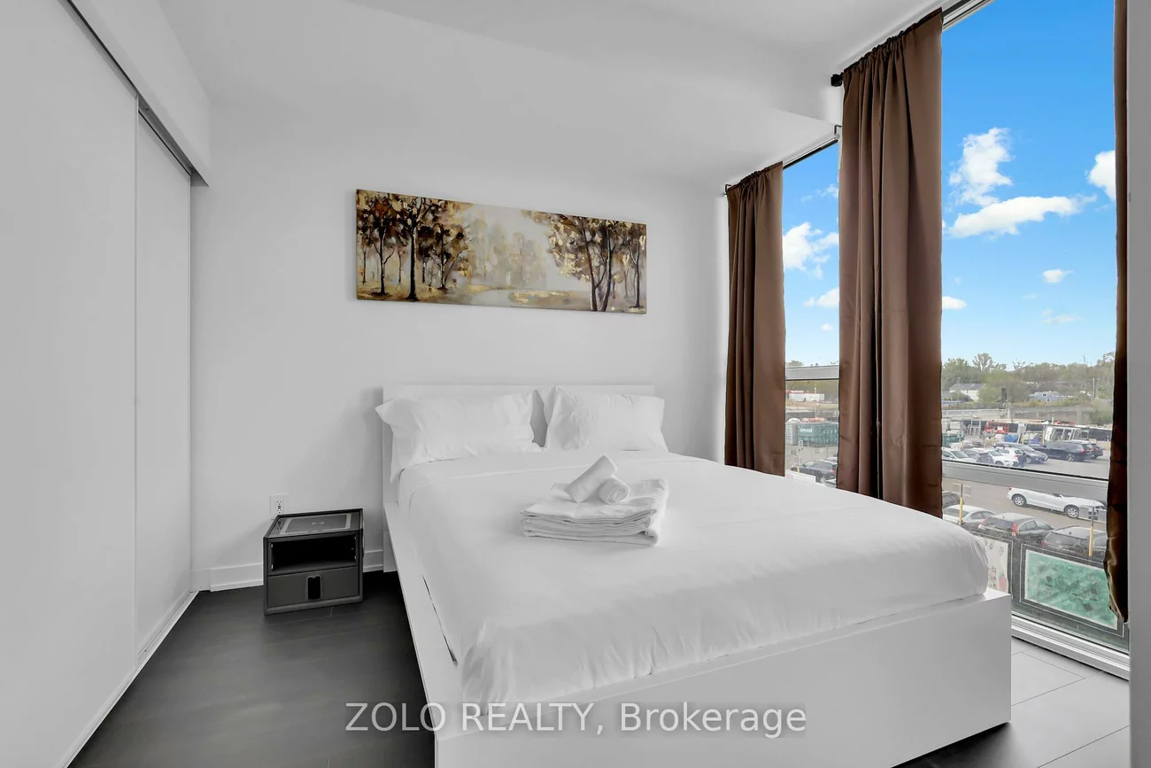 28, Ann, Port Credit, Mississauga