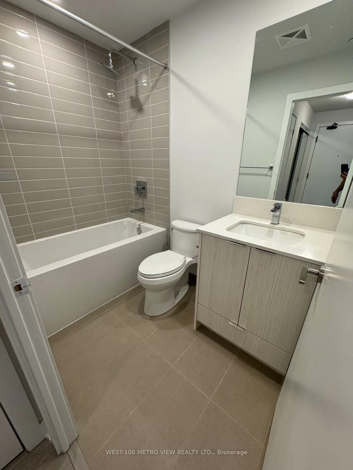 430, Square One, City Centre, Mississauga