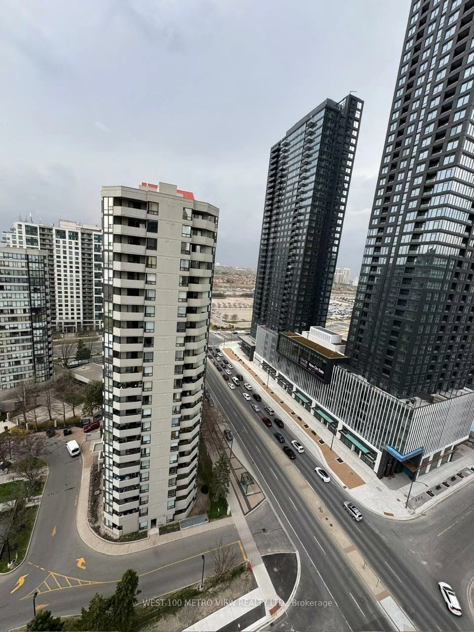 430, Square One, City Centre, Mississauga