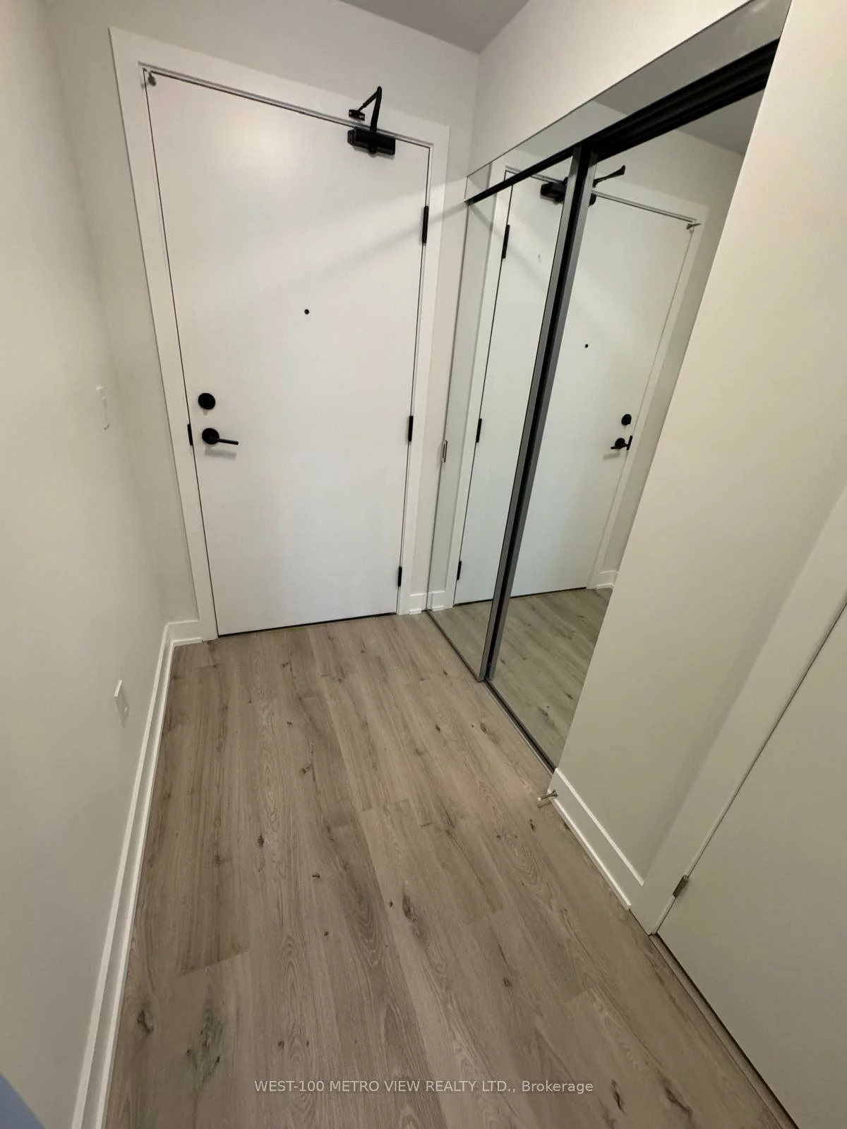 430, Square One, City Centre, Mississauga