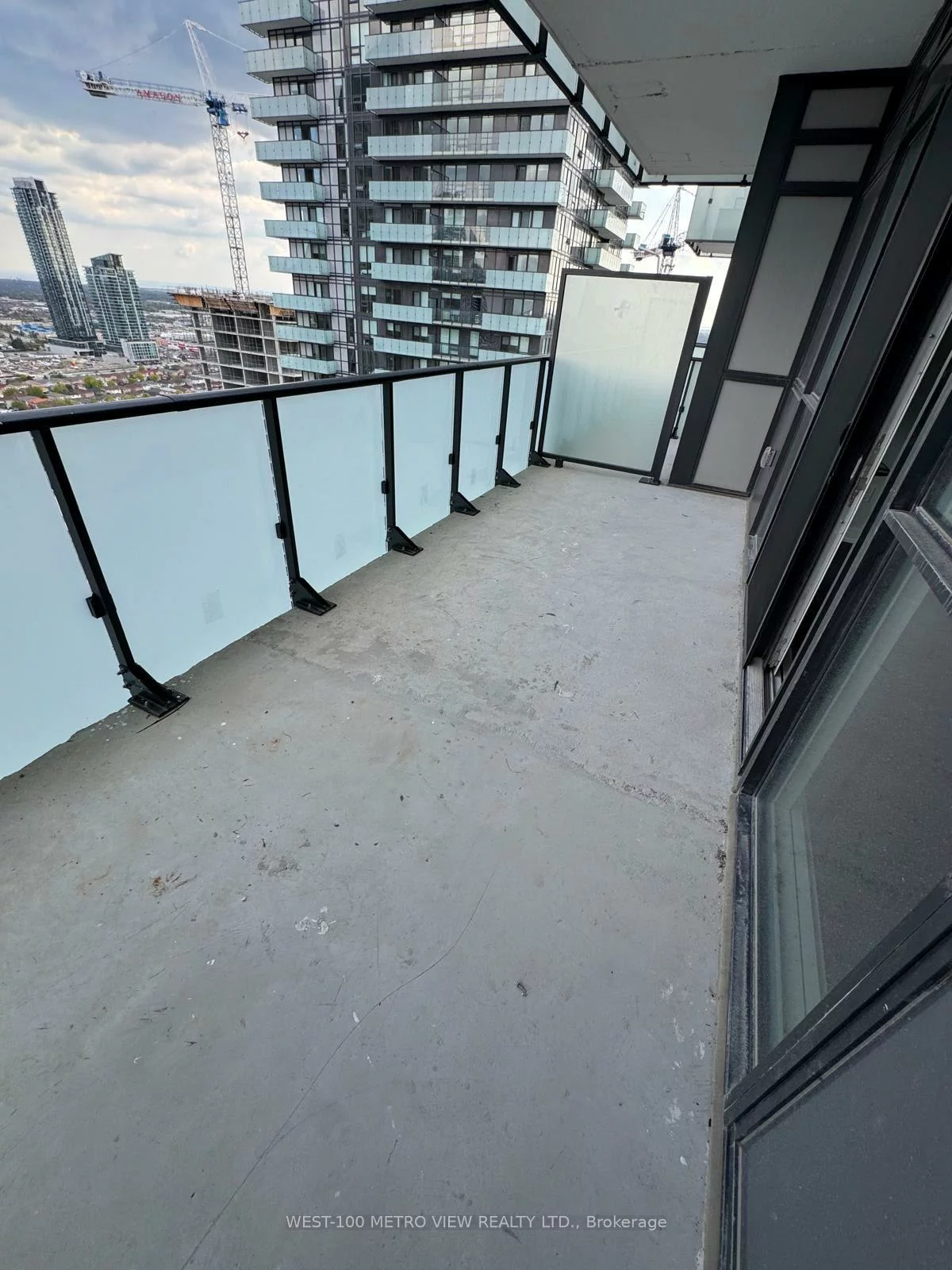 430, Square One, City Centre, Mississauga