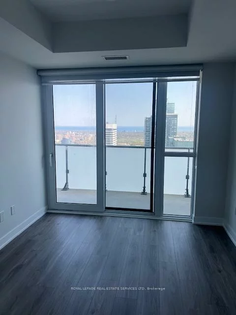 430, Square One, City Centre, Mississauga