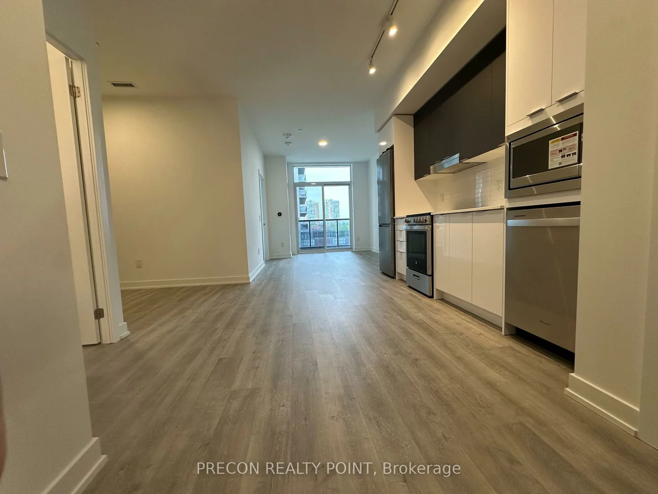 5105, Hurontario, Hurontario, Mississauga