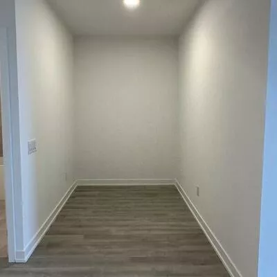5105, Hurontario, Hurontario, Mississauga