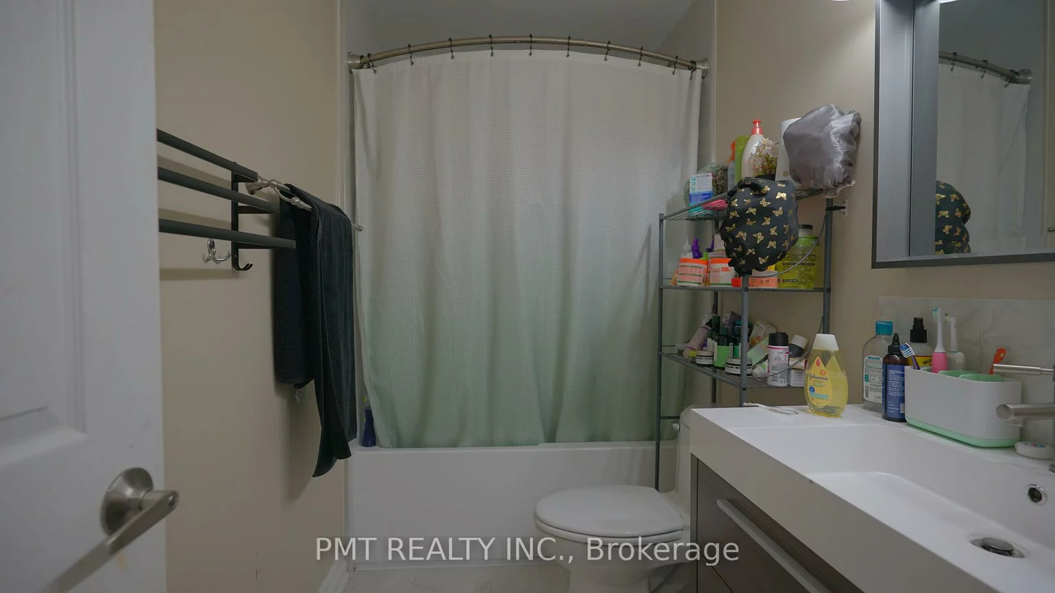 7430, Copenhagen, Meadowvale, Mississauga