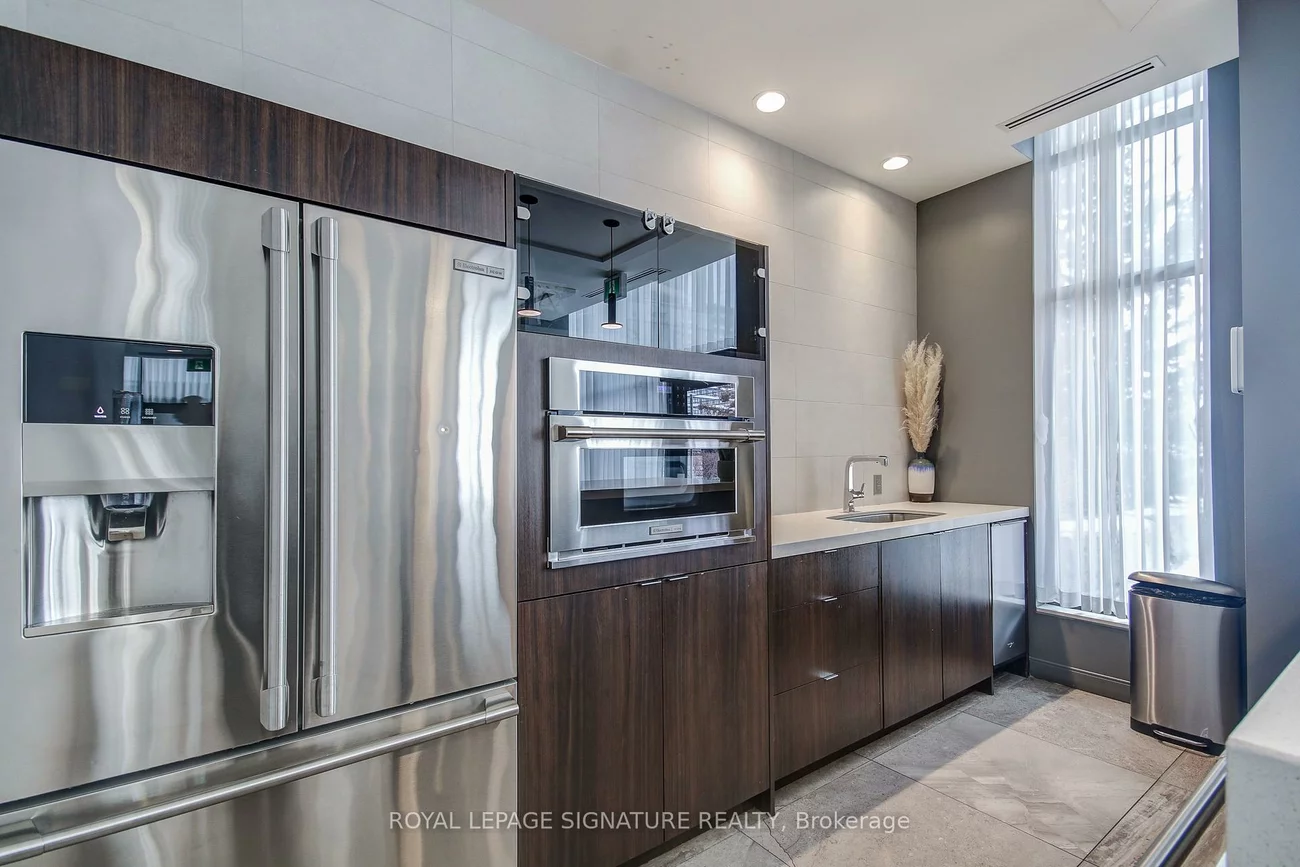 2550, Eglinton, Central Erin Mills, Mississauga
