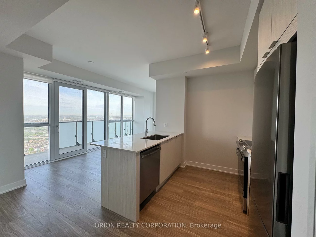 430, Square one, City Centre, Mississauga