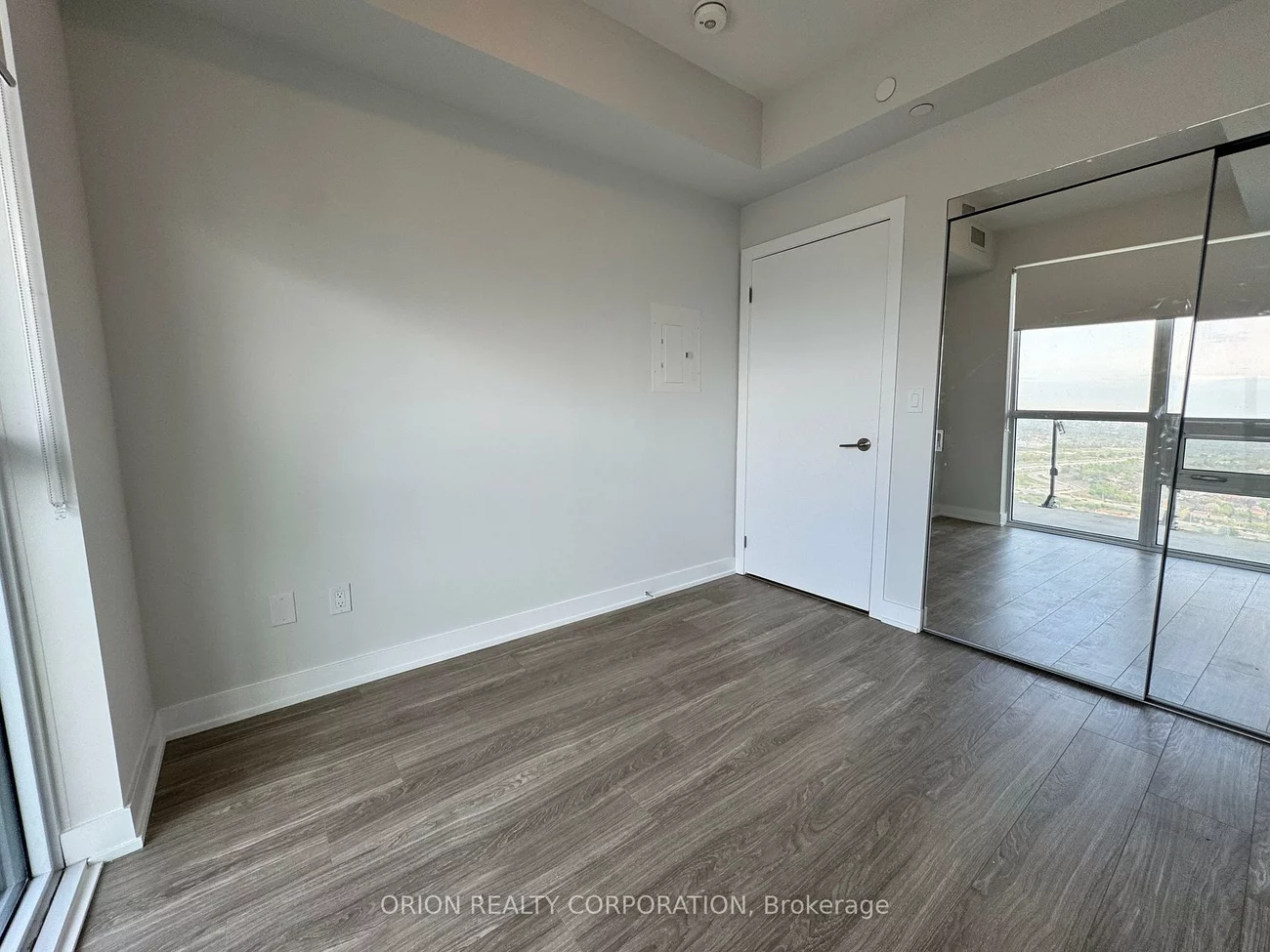 430, Square one, City Centre, Mississauga