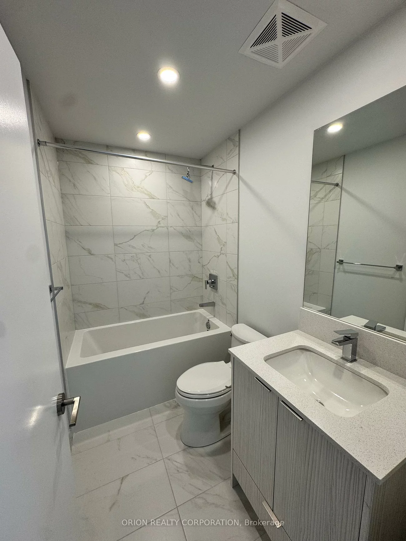 430, Square one, City Centre, Mississauga