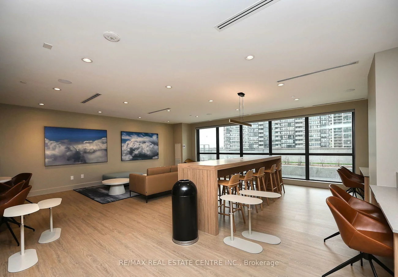 430, Square One, City Centre, Mississauga
