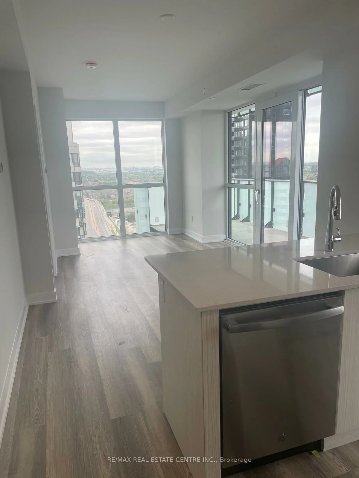 430, Square One, City Centre, Mississauga