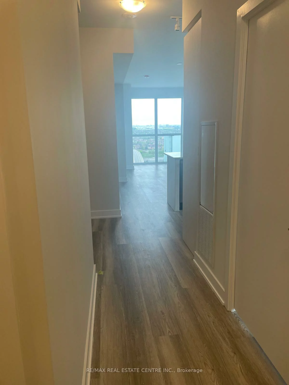 430, Square One, City Centre, Mississauga