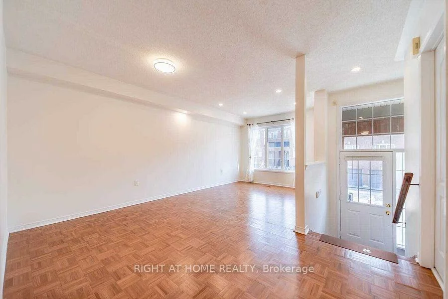 5530, Glen Erin, Central Erin Mills, Mississauga