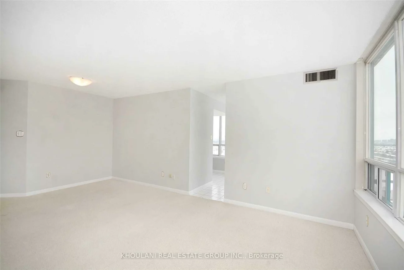550, Webb, City Centre, Mississauga
