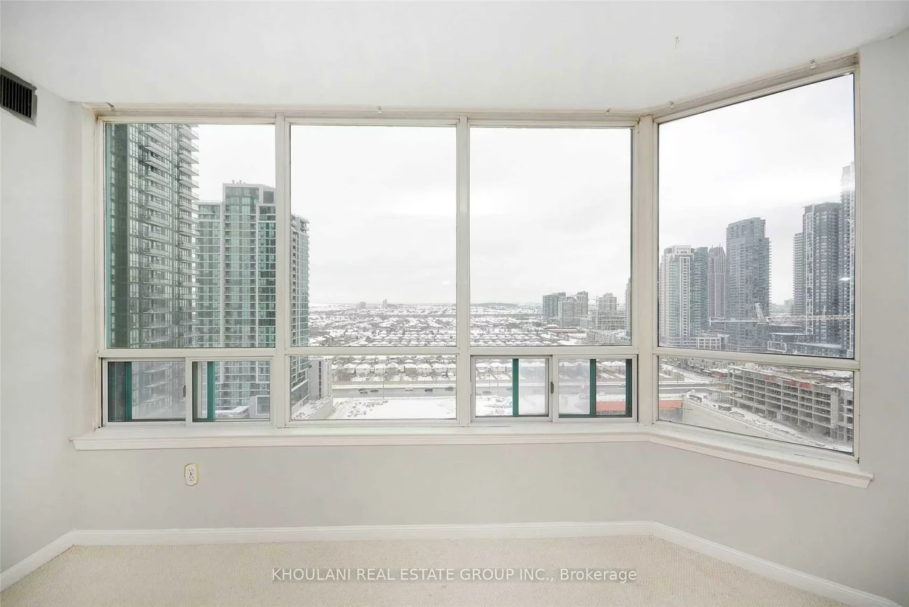 550, Webb, City Centre, Mississauga