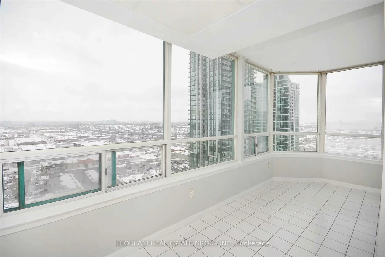 550, Webb, City Centre, Mississauga