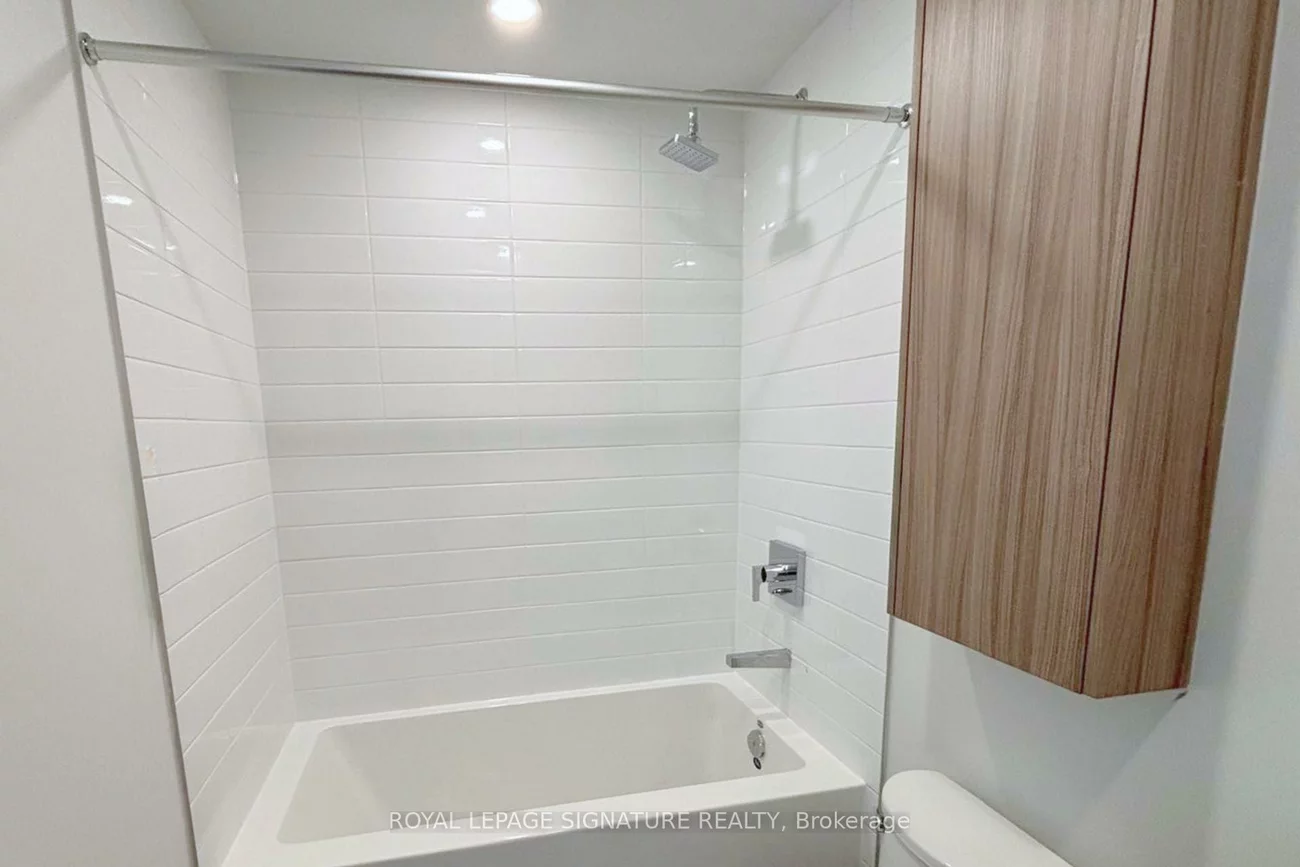 430, Square One, City Centre, Mississauga