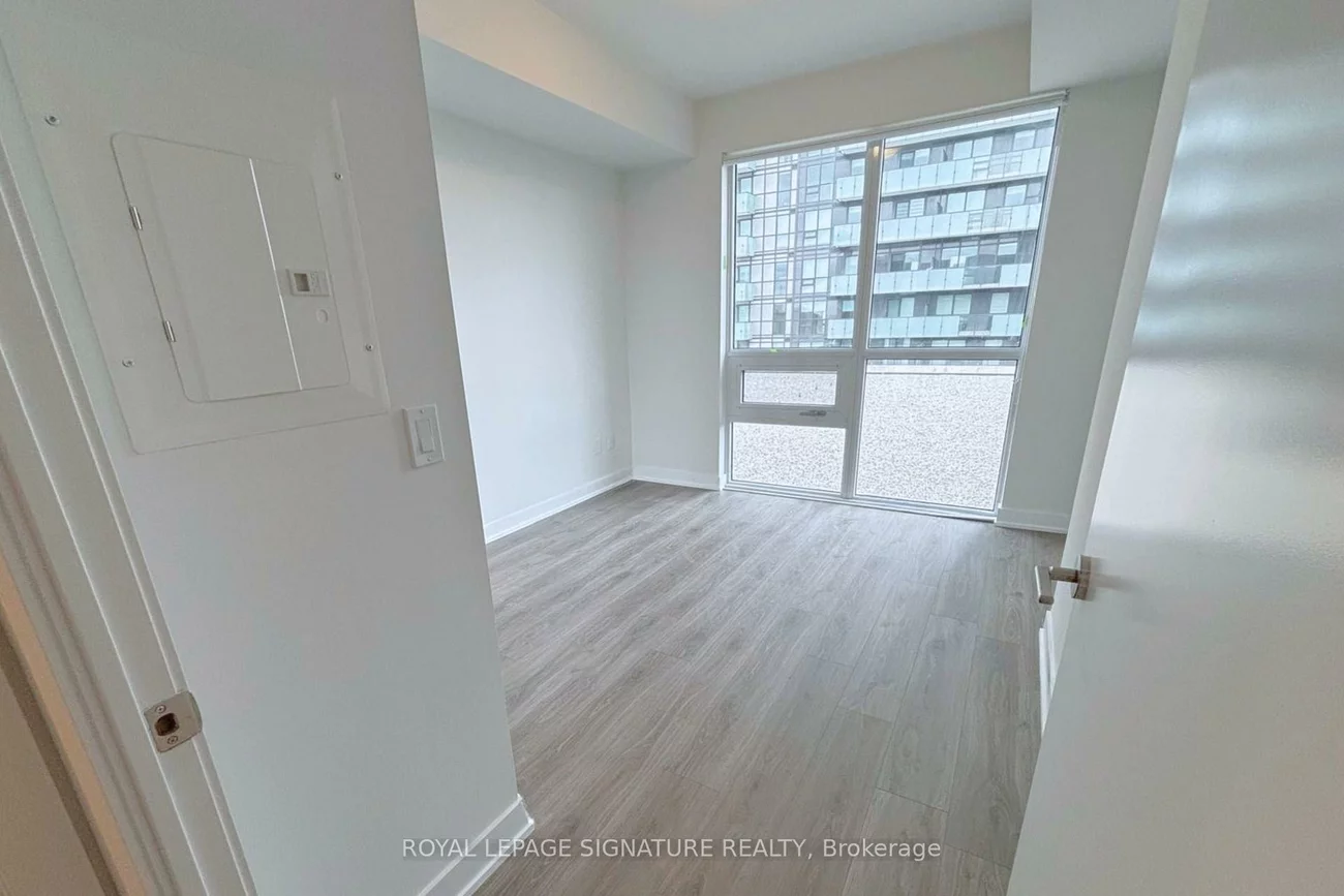 430, Square One, City Centre, Mississauga