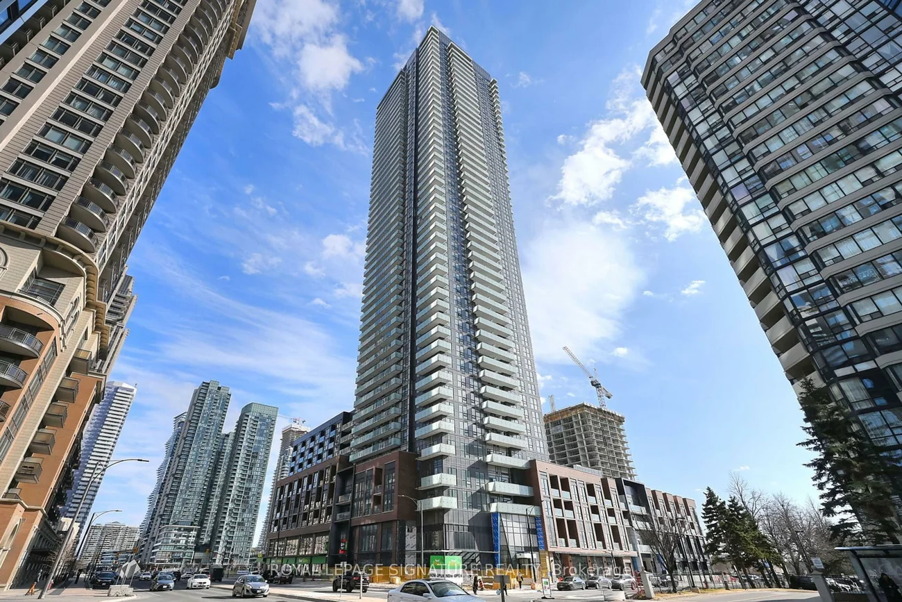 430, Square One, City Centre, Mississauga