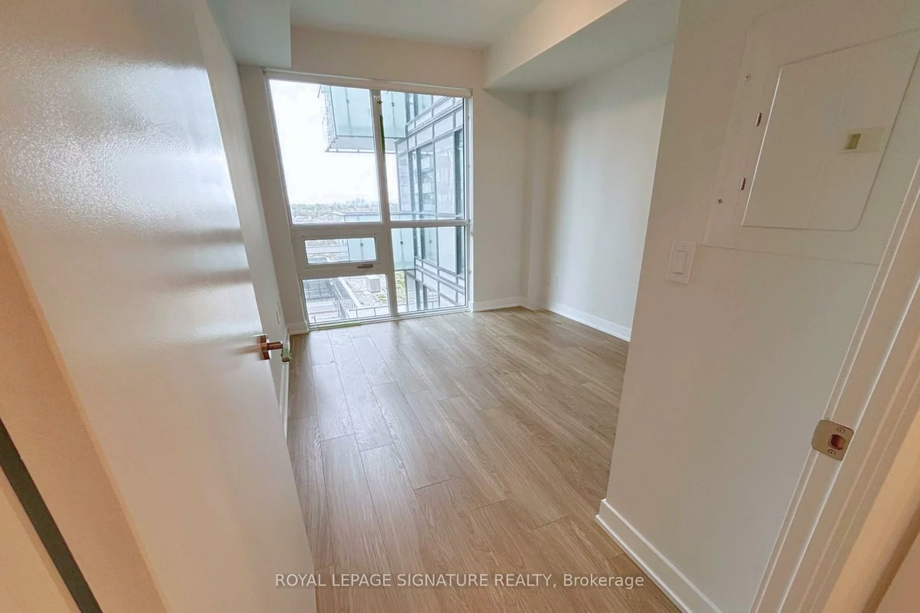 430, Square One, City Centre, Mississauga