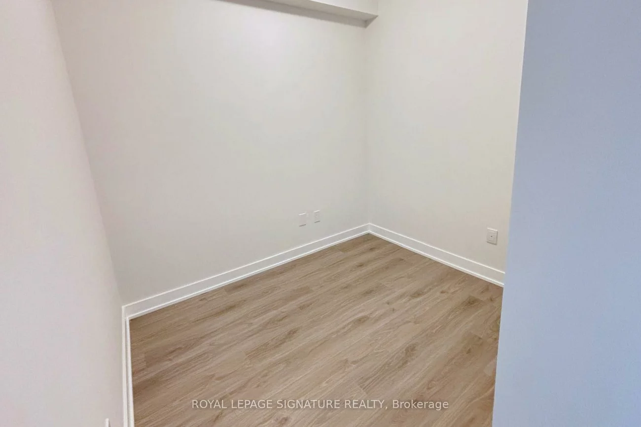 430, Square One, City Centre, Mississauga