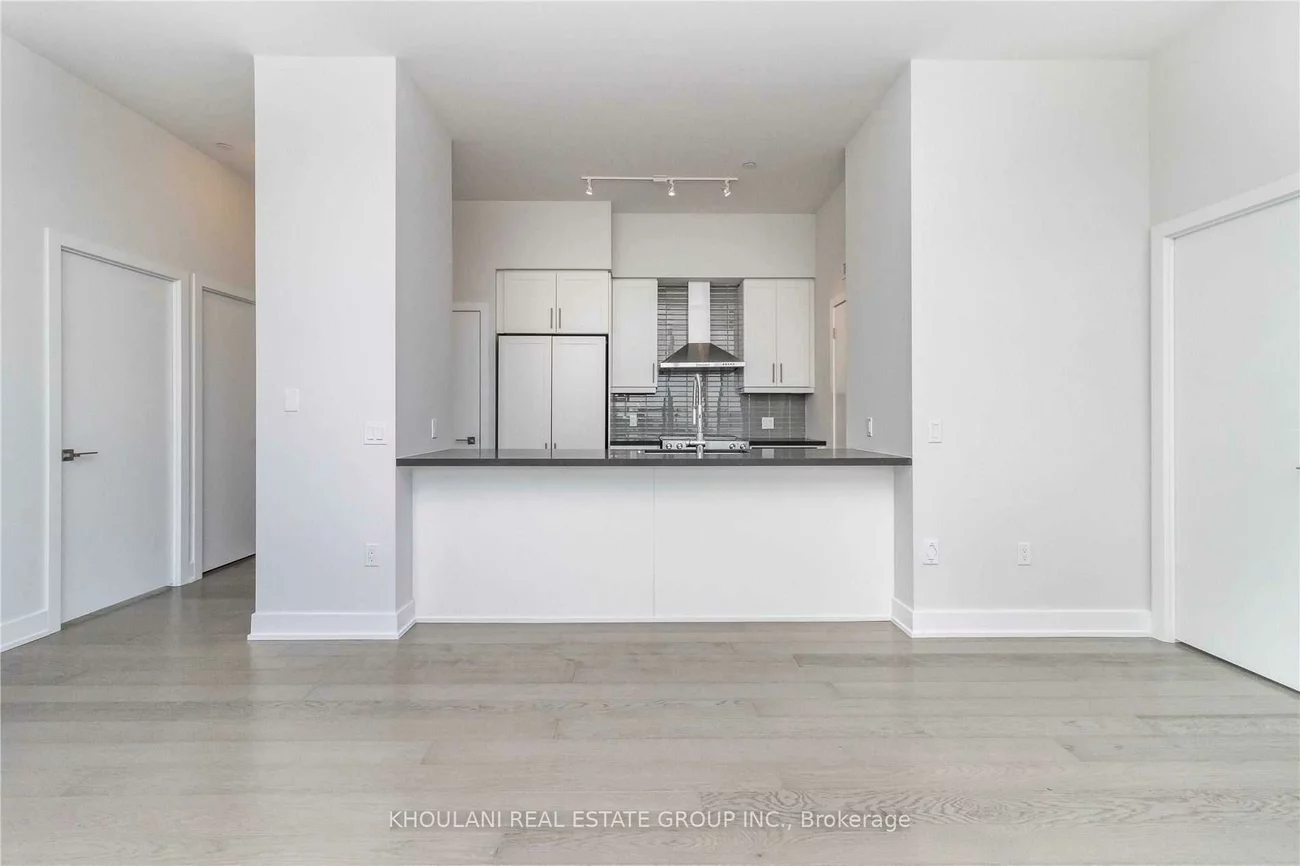 4055, Parkside Village, City Centre, Mississauga