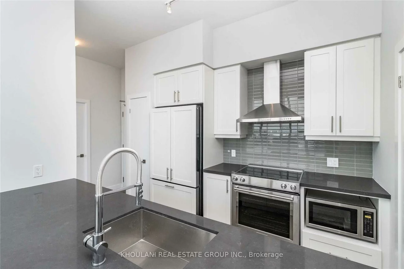 4055, Parkside Village, City Centre, Mississauga