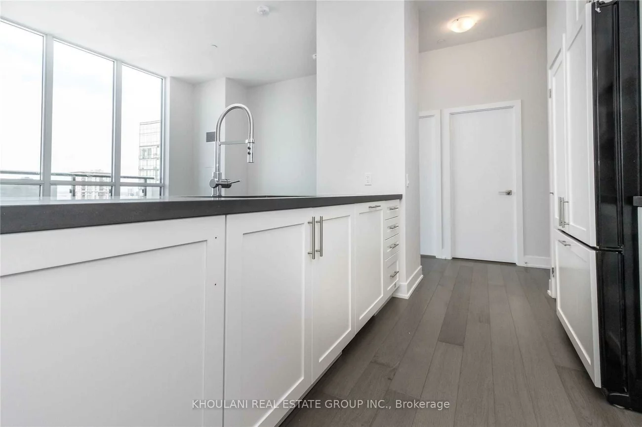 4055, Parkside Village, City Centre, Mississauga