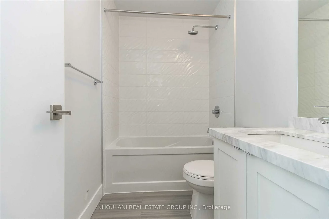 4055, Parkside Village, City Centre, Mississauga