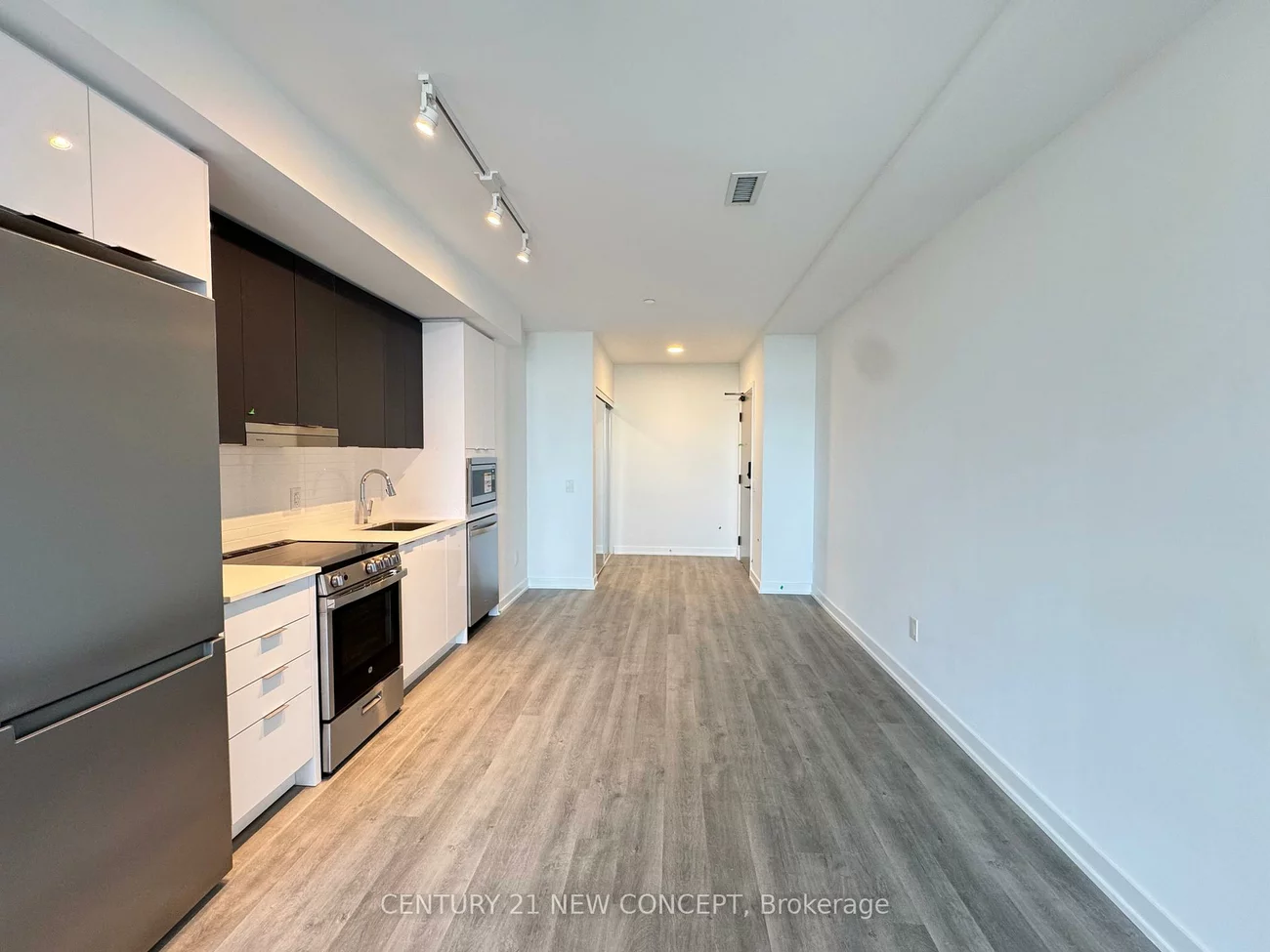 5105, HURONTARIO, Hurontario, Mississauga