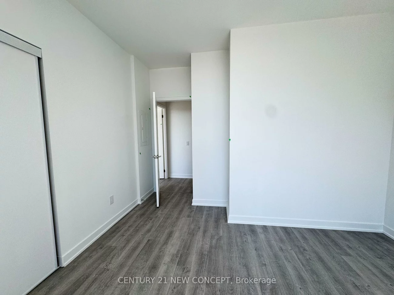 5105, HURONTARIO, Hurontario, Mississauga