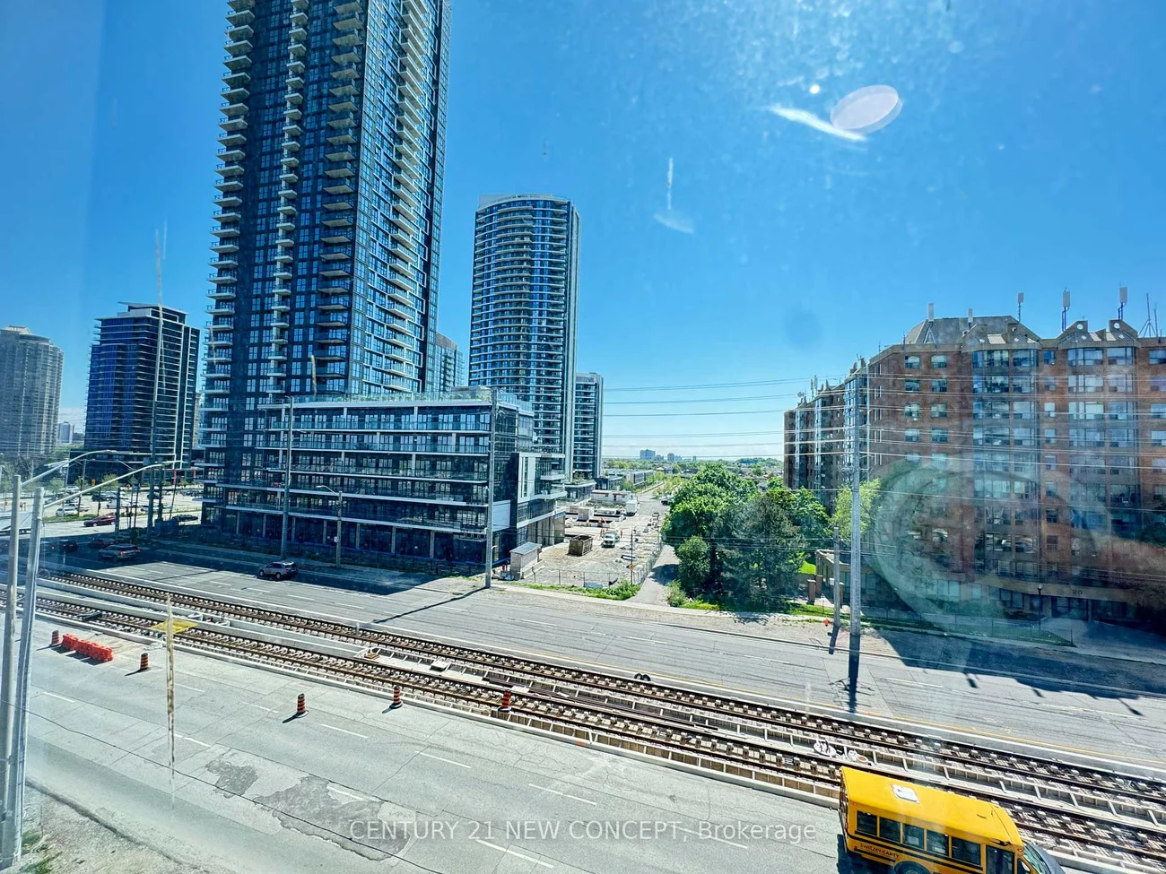 5105, HURONTARIO, Hurontario, Mississauga