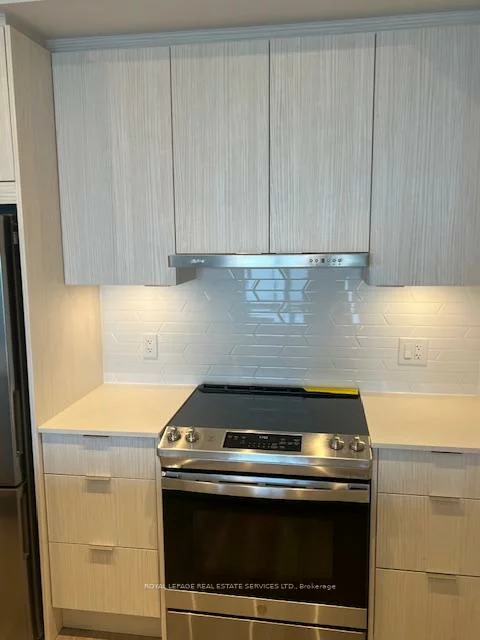 430, Square One, City Centre, Mississauga