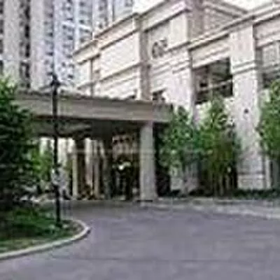 35, Kingsbridge Garden, Hurontario, Mississauga
