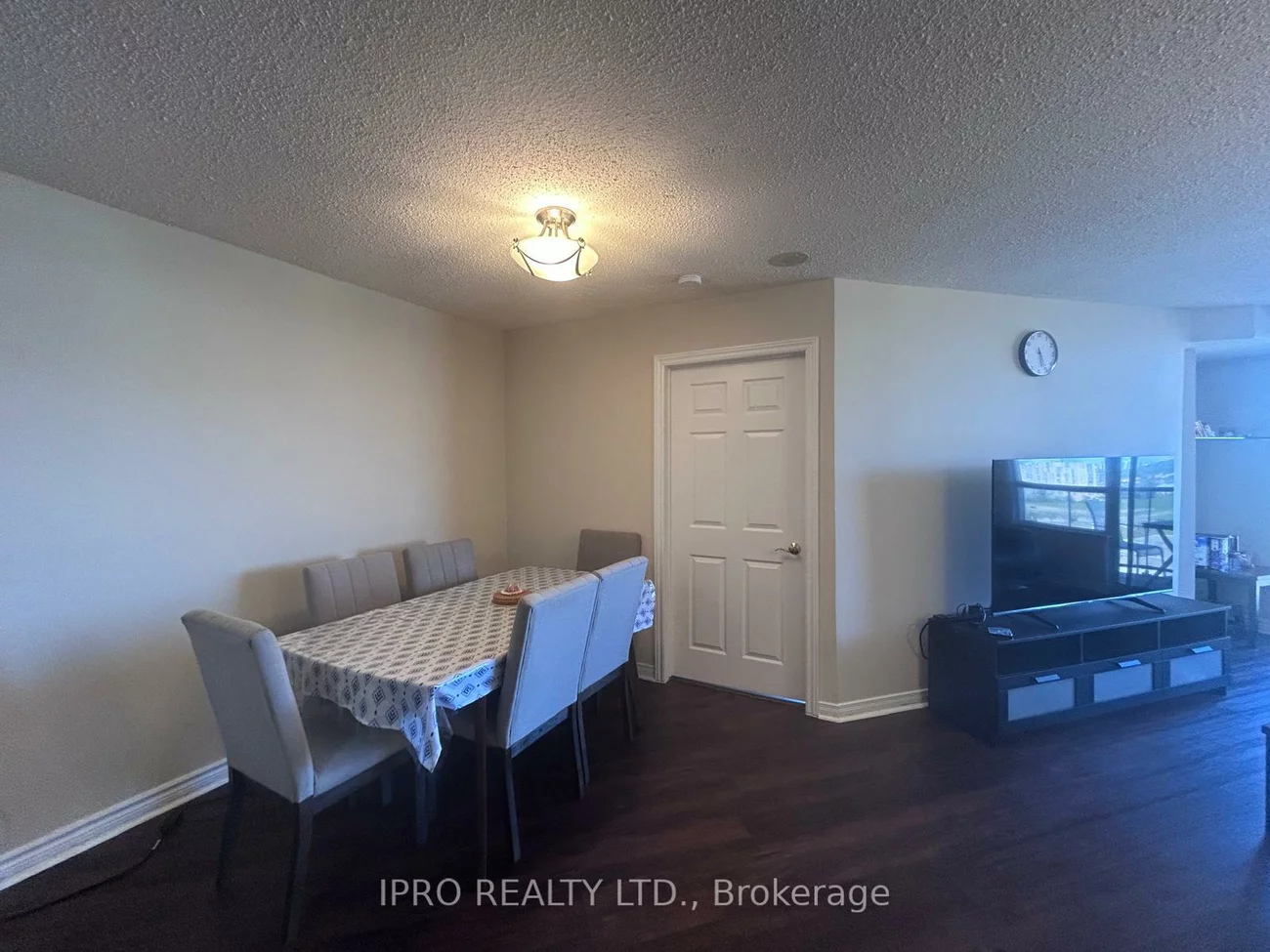 35, Kingsbridge Garden, Hurontario, Mississauga