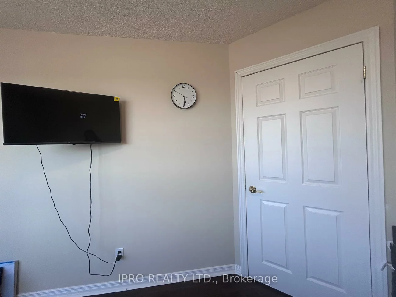 35, Kingsbridge Garden, Hurontario, Mississauga