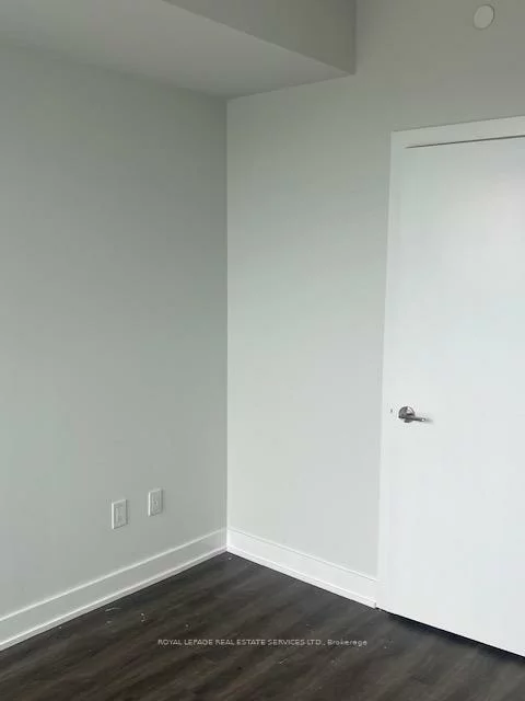 430, Square One, City Centre, Mississauga