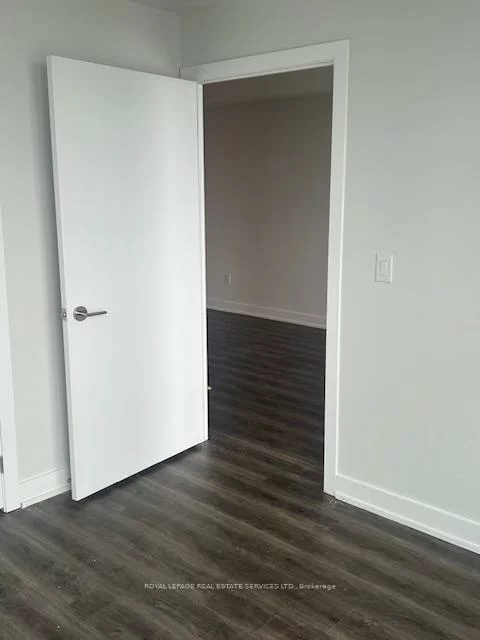 430, Square One, City Centre, Mississauga