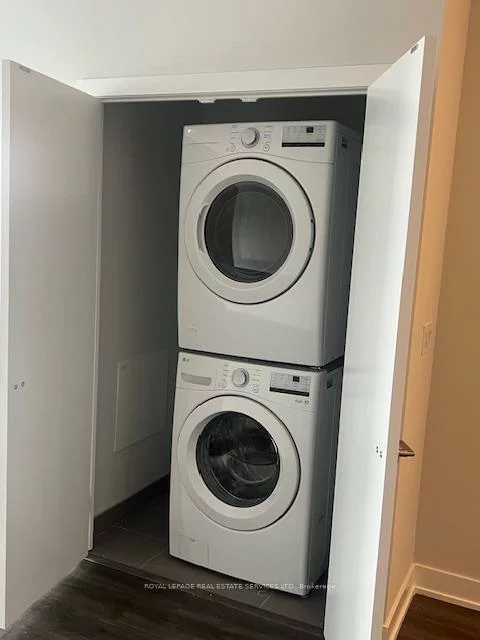 430, Square One, City Centre, Mississauga