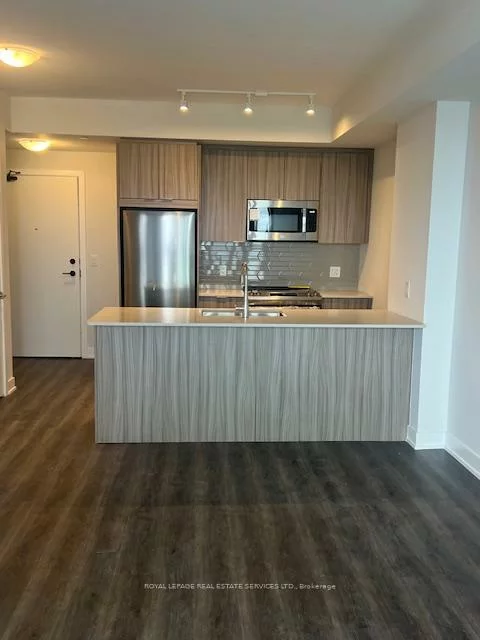 430, Square One, City Centre, Mississauga