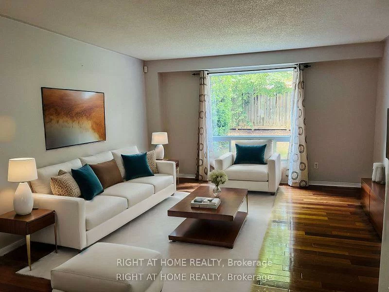 5958, Greensboro, Central Erin Mills, Mississauga