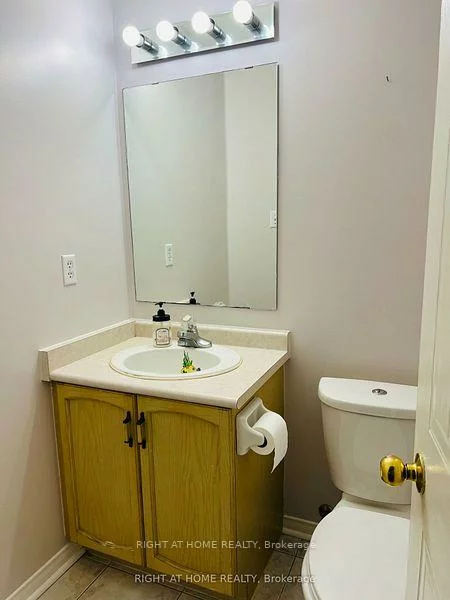 5958, Greensboro, Central Erin Mills, Mississauga