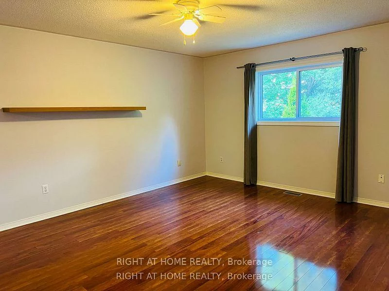 5958, Greensboro, Central Erin Mills, Mississauga