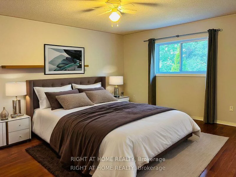 5958, Greensboro, Central Erin Mills, Mississauga
