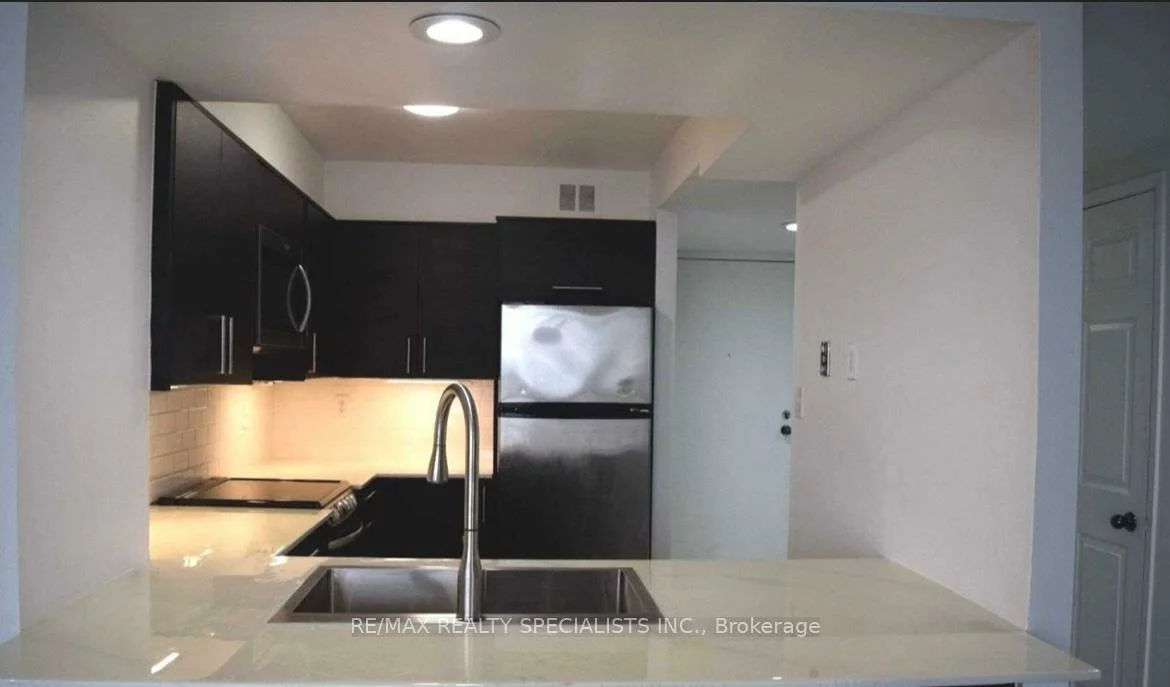 50, Eglinton, Hurontario, Mississauga