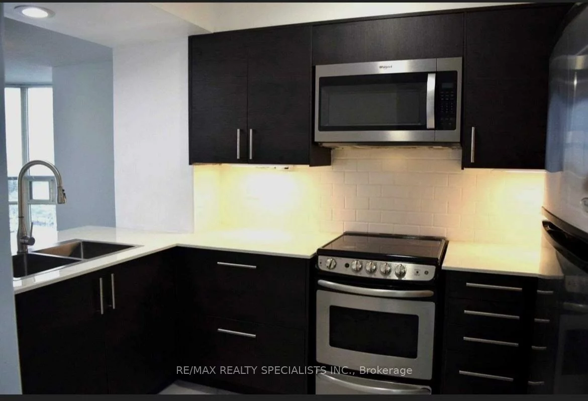 50, Eglinton, Hurontario, Mississauga
