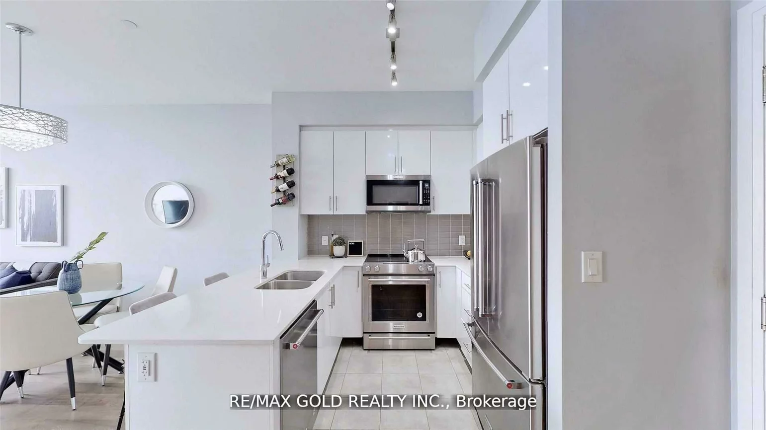 5025, Four Springs, Hurontario, Mississauga