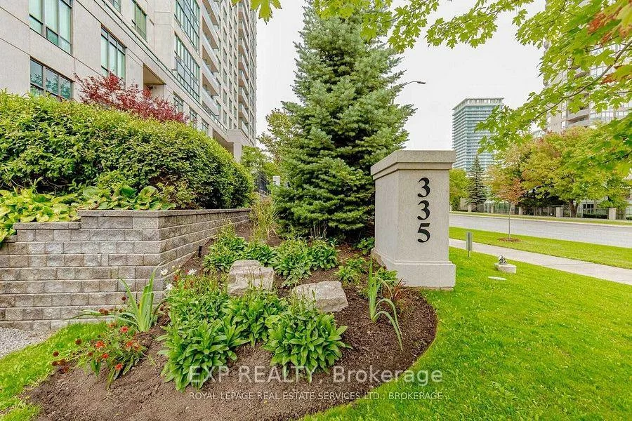 335, Rathburn, Creditview, Mississauga