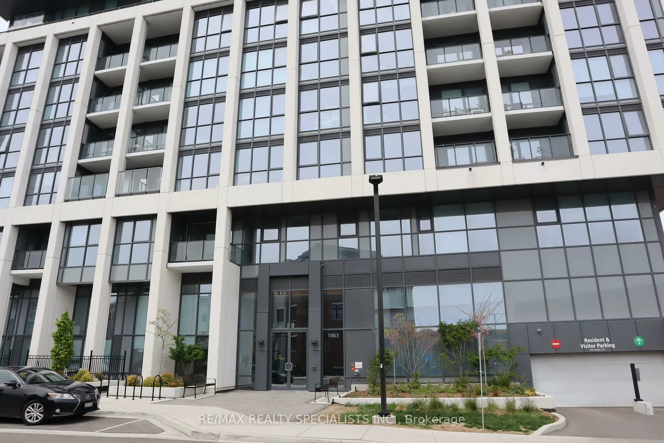 1063, Douglas McCurdy, Lakeview, Mississauga